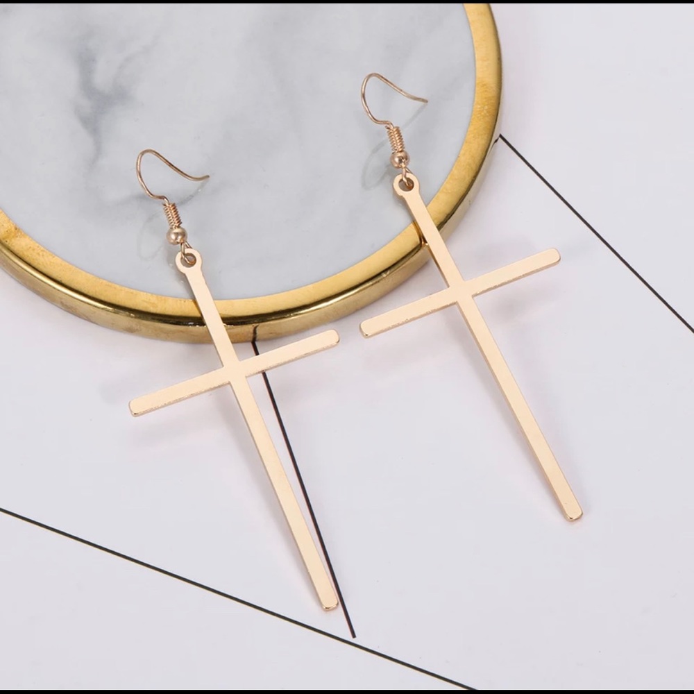 Cross Earring’s
